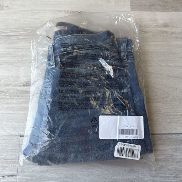 BR STRAIGHT TRAVELER JEAN 2.0  size 32/32 NWT in packaging - Picture 8 of 8